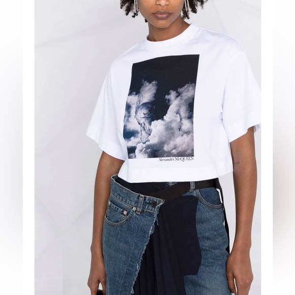 Alexander McQueen Tops - SOLD! NWT Alexander McQueen Graphic Printed Crewneck T-Shirt Size: IT40 165/88A